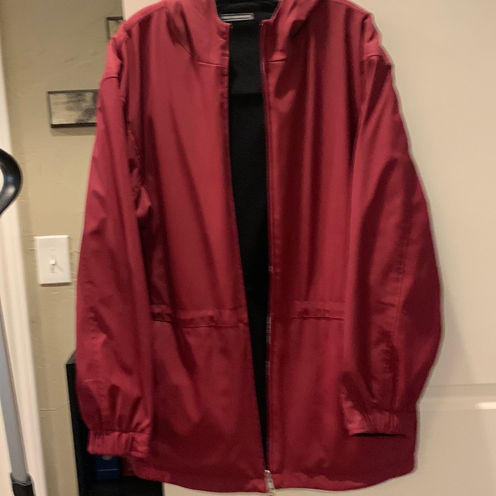 Nice fully lined coat with hod XL